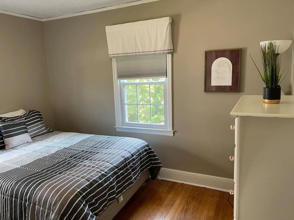 Quaint, Comfy, Close & Convenient Charleston Luaran gambar