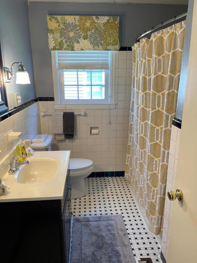 Quaint, Comfy, Close & Convenient Charleston Luaran gambar